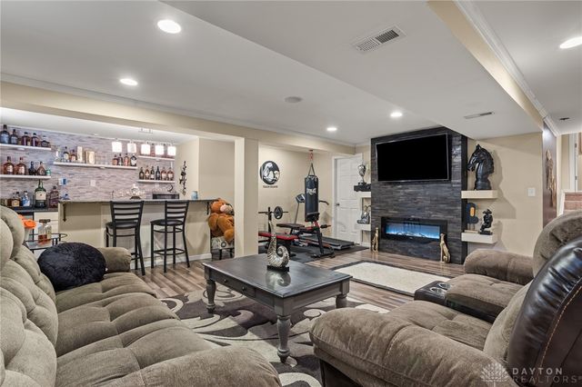 4146 Spicebush Drive, Tipp City, OH 45371