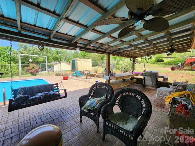 130 Susan Road, Casar, NC 28020