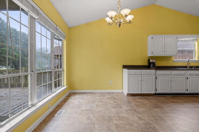 4518 Kings Lake Court, Chattanooga, TN 37416
