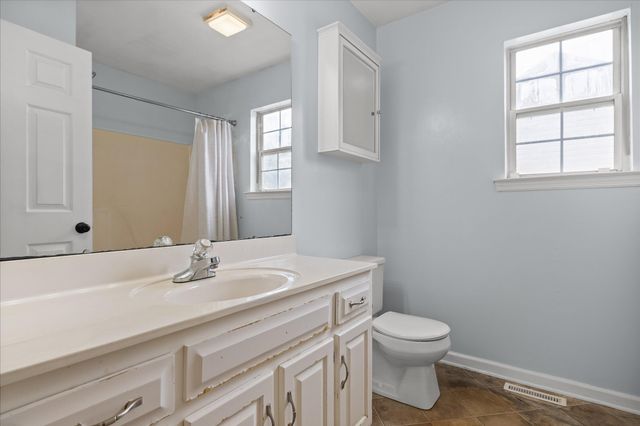 4518 Kings Lake Court, Chattanooga, TN 37416