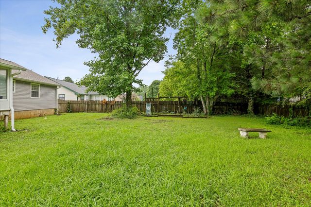 4518 Kings Lake Court, Chattanooga, TN 37416