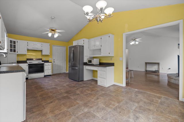 4518 Kings Lake Court, Chattanooga, TN 37416