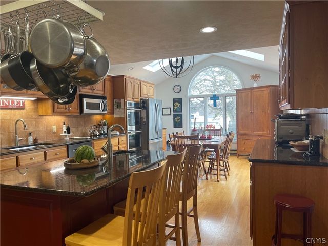 430 Betsinger Road, Sherrill, NY 13461