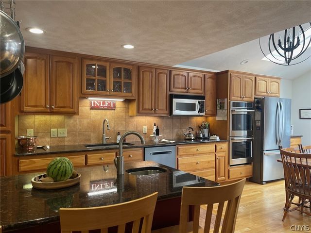 430 Betsinger Road, Sherrill, NY 13461