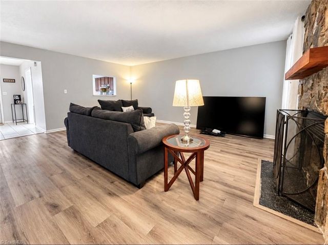 1017 Glendale Drive 51, Greensboro, NC 27406