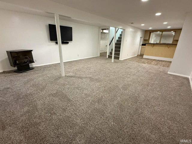 5710 Washington Avenue, Evansville, IN 47715