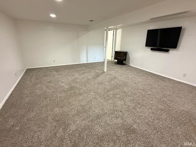 5710 Washington Avenue, Evansville, IN 47715