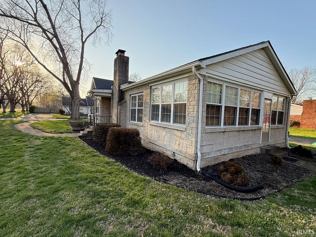 5710 Washington Avenue, Evansville, IN 47715