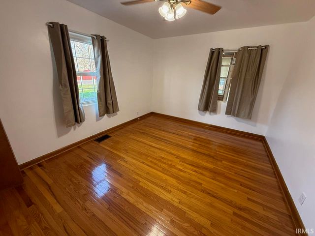 5710 Washington Avenue, Evansville, IN 47715