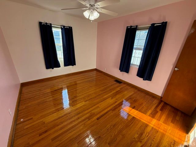 5710 Washington Avenue, Evansville, IN 47715