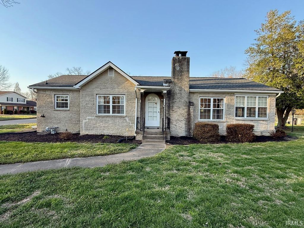 5710 Washington Avenue, Evansville, IN 47715