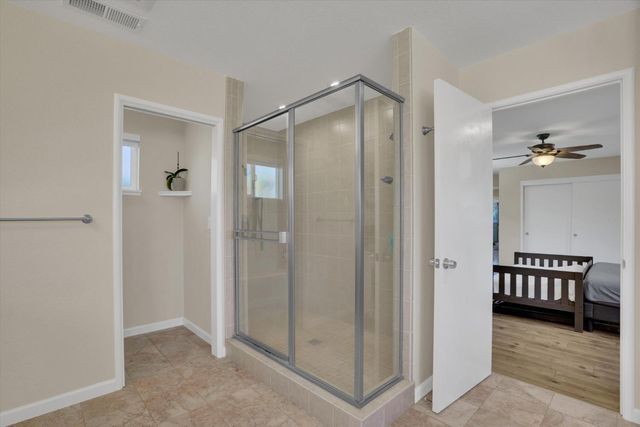 1177 Pine St, Manteca, CA 95336