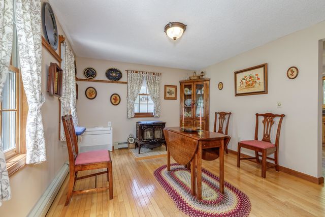 8 Freedom Acres Drive, Concord, NH 03301