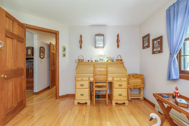 8 Freedom Acres Drive, Concord, NH 03301