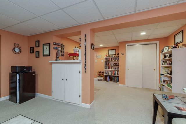 8 Freedom Acres Drive, Concord, NH 03301