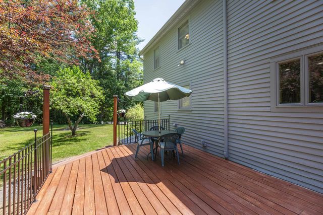 8 Freedom Acres Drive, Concord, NH 03301