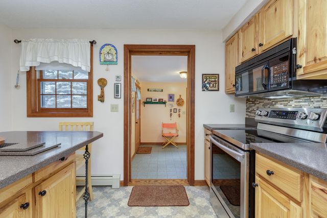 8 Freedom Acres Drive, Concord, NH 03301