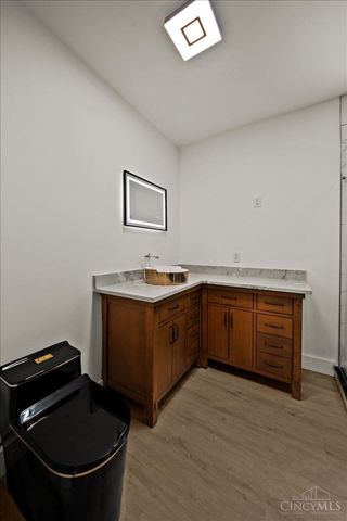837 Rockdale Avenue, Cincinnati, OH 45229