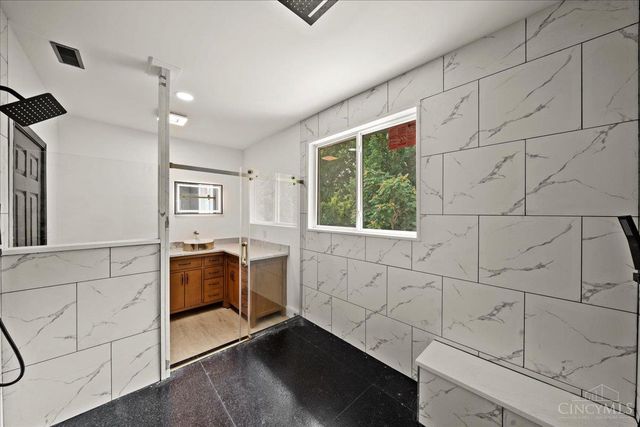 837 Rockdale Avenue, Cincinnati, OH 45229