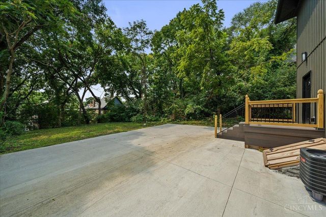 837 Rockdale Avenue, Cincinnati, OH 45229