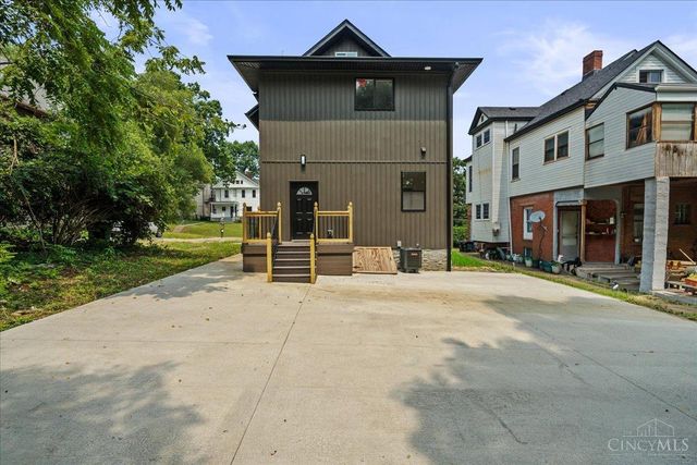 837 Rockdale Avenue, Cincinnati, OH 45229