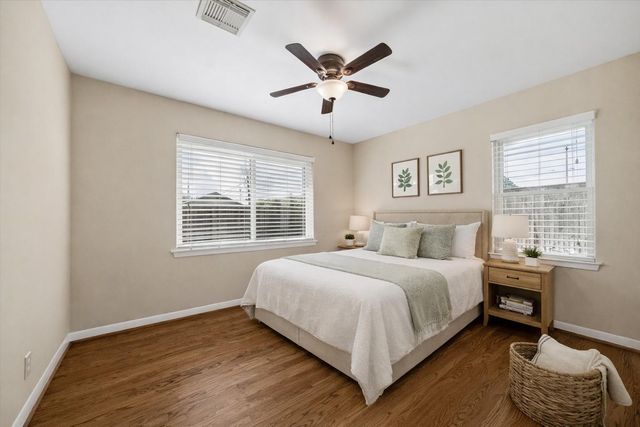 1607 Willowby Drive, Houston, TX 77008