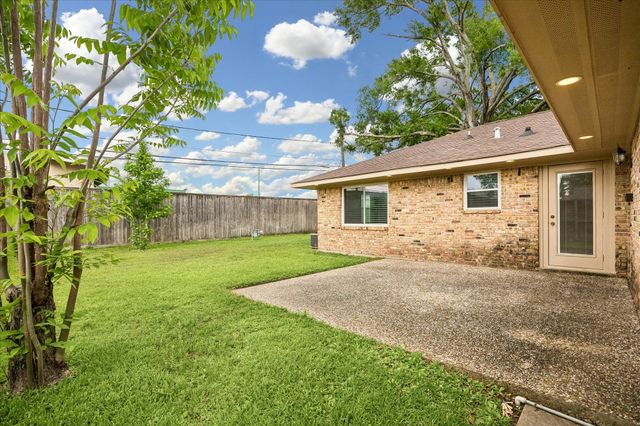 1607 Willowby Drive, Houston, TX 77008