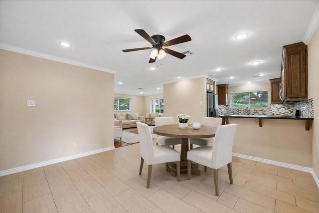 1607 Willowby Drive, Houston, TX 77008