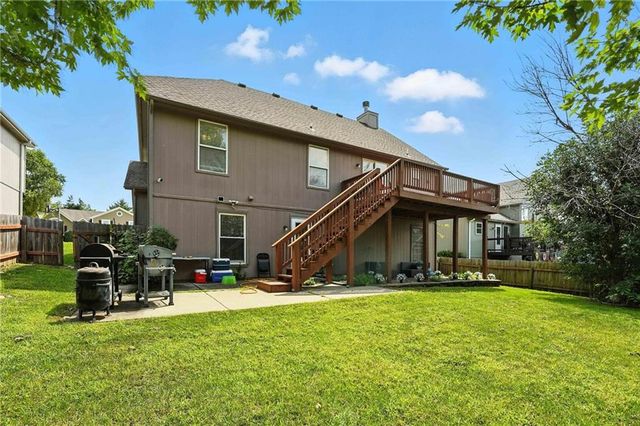 7218 N Lewis Avenue, Kansas City, MO 64158