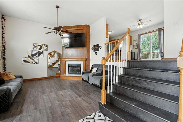 7218 N Lewis Avenue, Kansas City, MO 64158