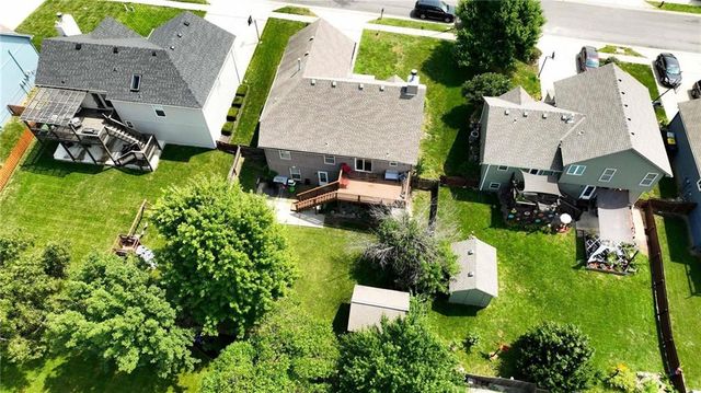 7218 N Lewis Avenue, Kansas City, MO 64158