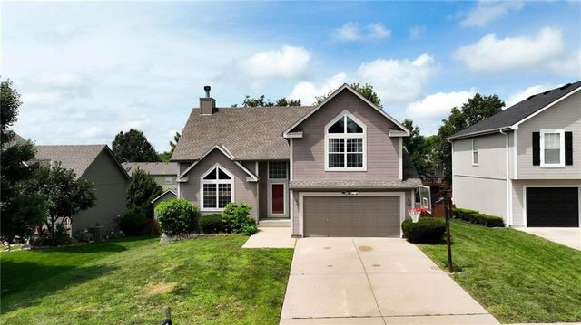 7218 N Lewis Avenue, Kansas City, MO 64158