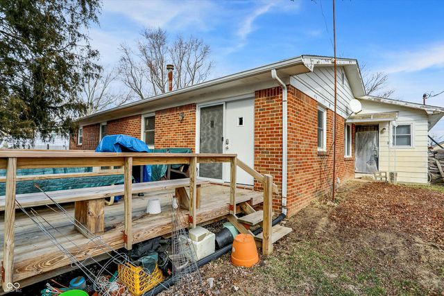 5975 Lafayette Street, Clayton, IN 46118