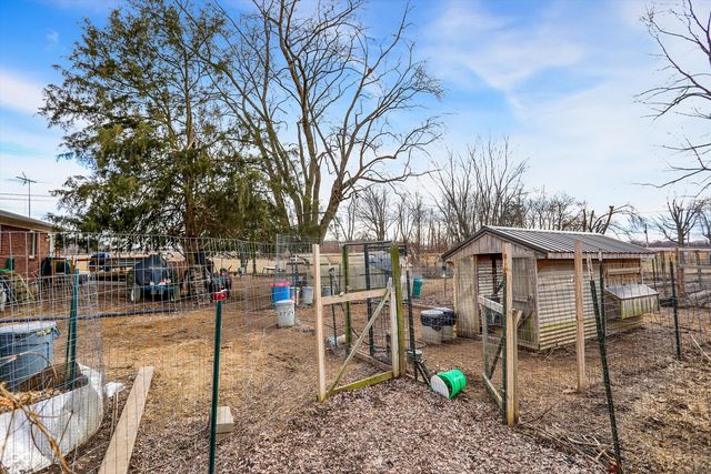 5975 Lafayette Street, Clayton, IN 46118