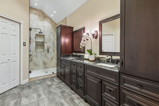 8212 Steamers Lane, Frisco, TX 75035