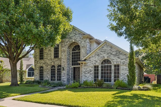 8212 Steamers Lane, Frisco, TX 75035