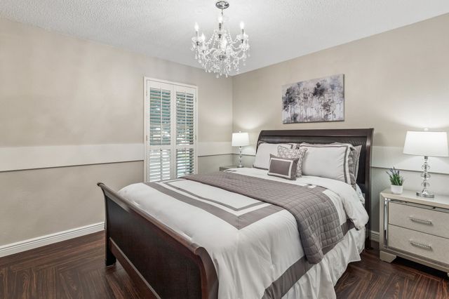 8212 Steamers Lane, Frisco, TX 75035