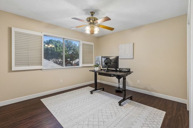 8212 Steamers Lane, Frisco, TX 75035