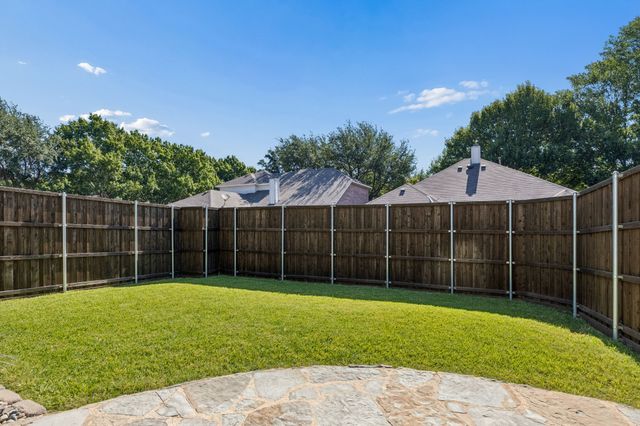 8212 Steamers Lane, Frisco, TX 75035