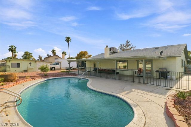738 Straight Street, Las Vegas, NV 89110
