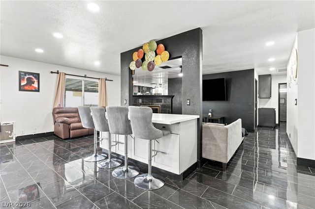 738 Straight Street, Las Vegas, NV 89110