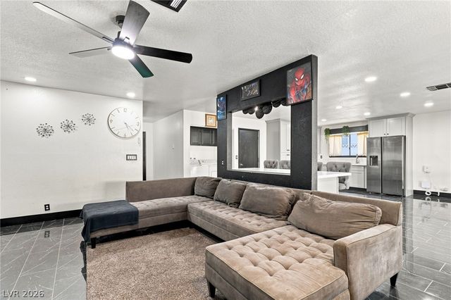 738 Straight Street, Las Vegas, NV 89110