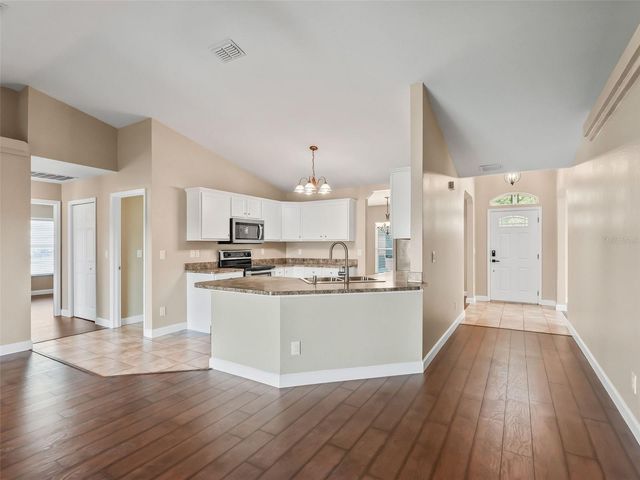 214 FISHER RUN, Ocklawaha, FL 32179