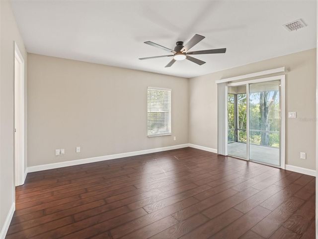 214 FISHER RUN, Ocklawaha, FL 32179