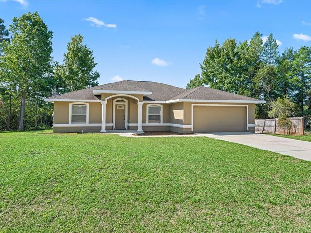 214 FISHER RUN, Ocklawaha, FL 32179