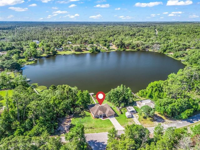 214 FISHER RUN, Ocklawaha, FL 32179