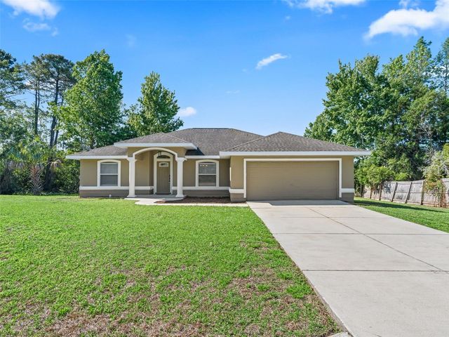 214 FISHER RUN, Ocklawaha, FL 32179