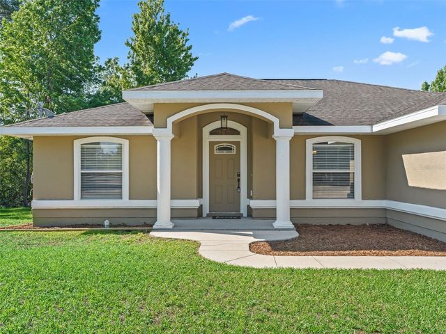 214 FISHER RUN, Ocklawaha, FL 32179