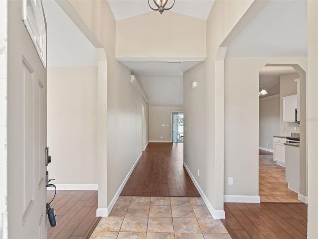 214 FISHER RUN, Ocklawaha, FL 32179