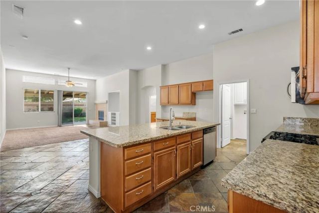 1790 Hideaway Place, Palmdale, CA 93551